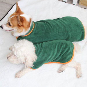 Transform Your Pet's Bath Time with Our Absorbent Pet Bathrobe