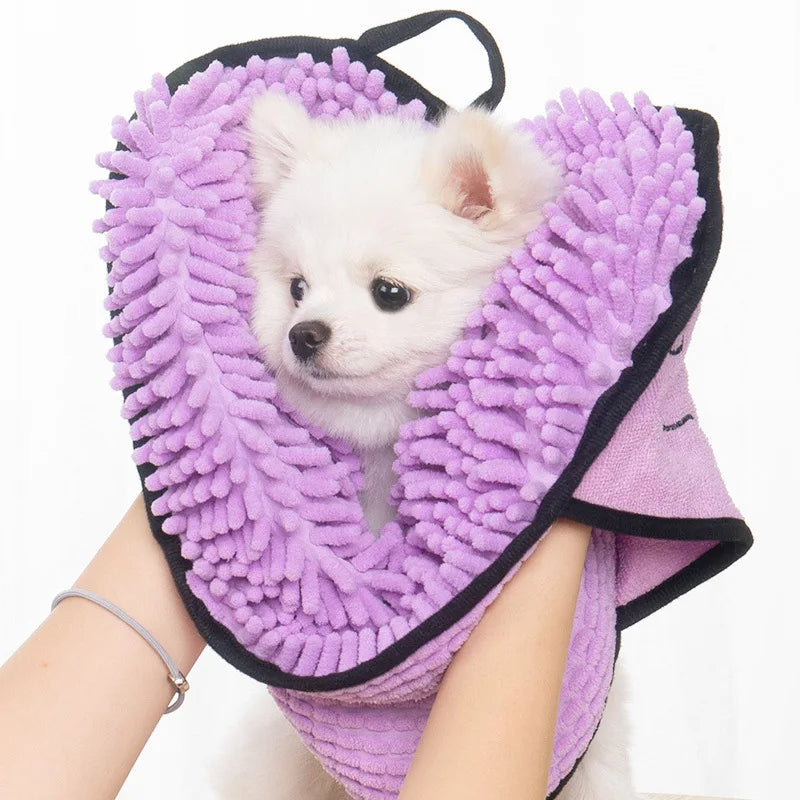 Absorbent Microfiber Pet Bath Towel With Hand Pockets For Quick Drying Pets