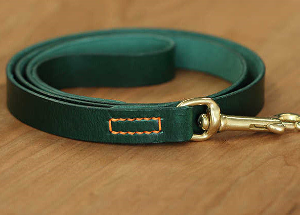 Leather Pet Traction Strap In Red Blue Green Colors